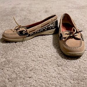 Sperry loafers with leopard print